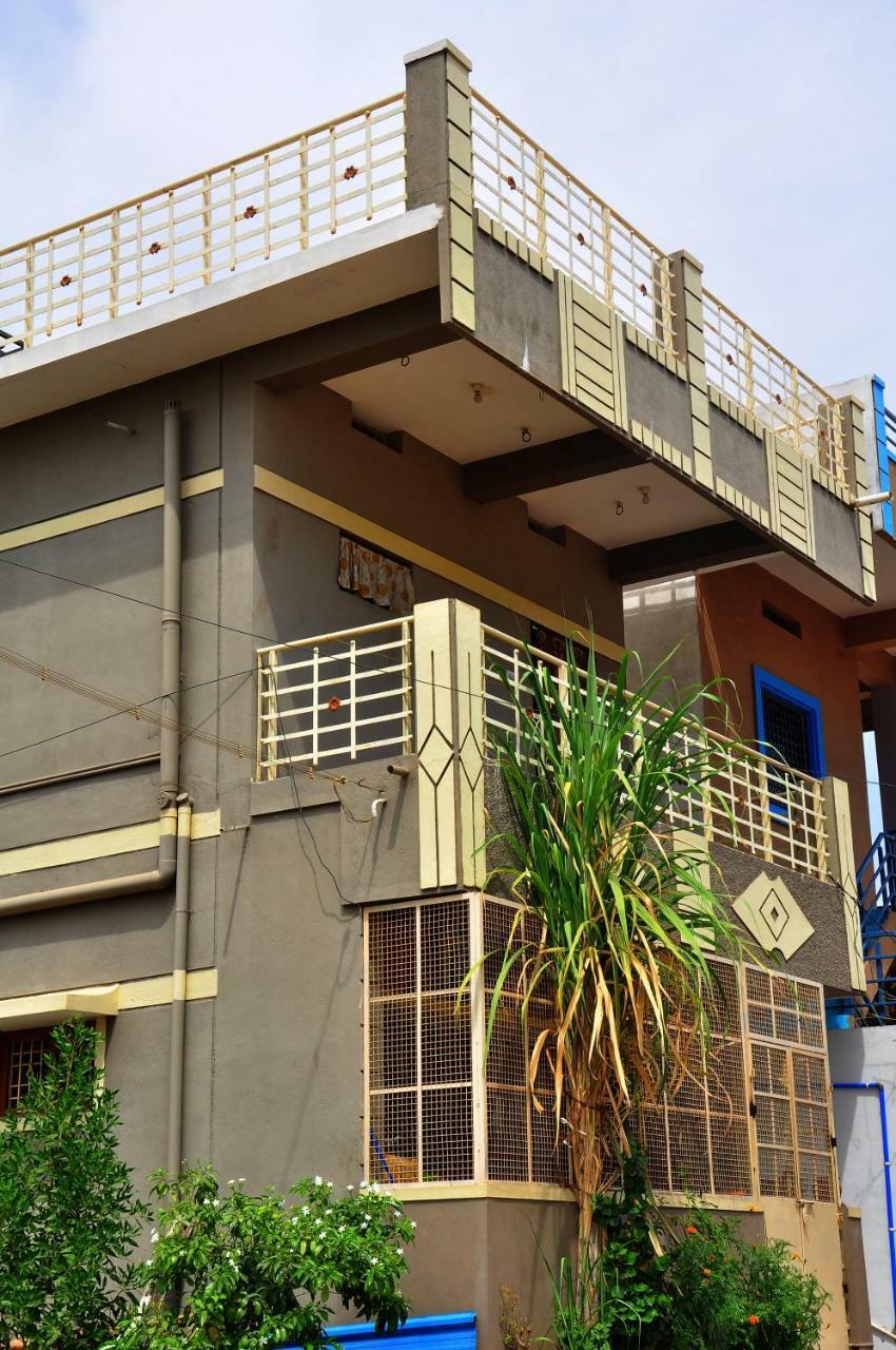 Srinivasa Homestay Hampi Exterior foto